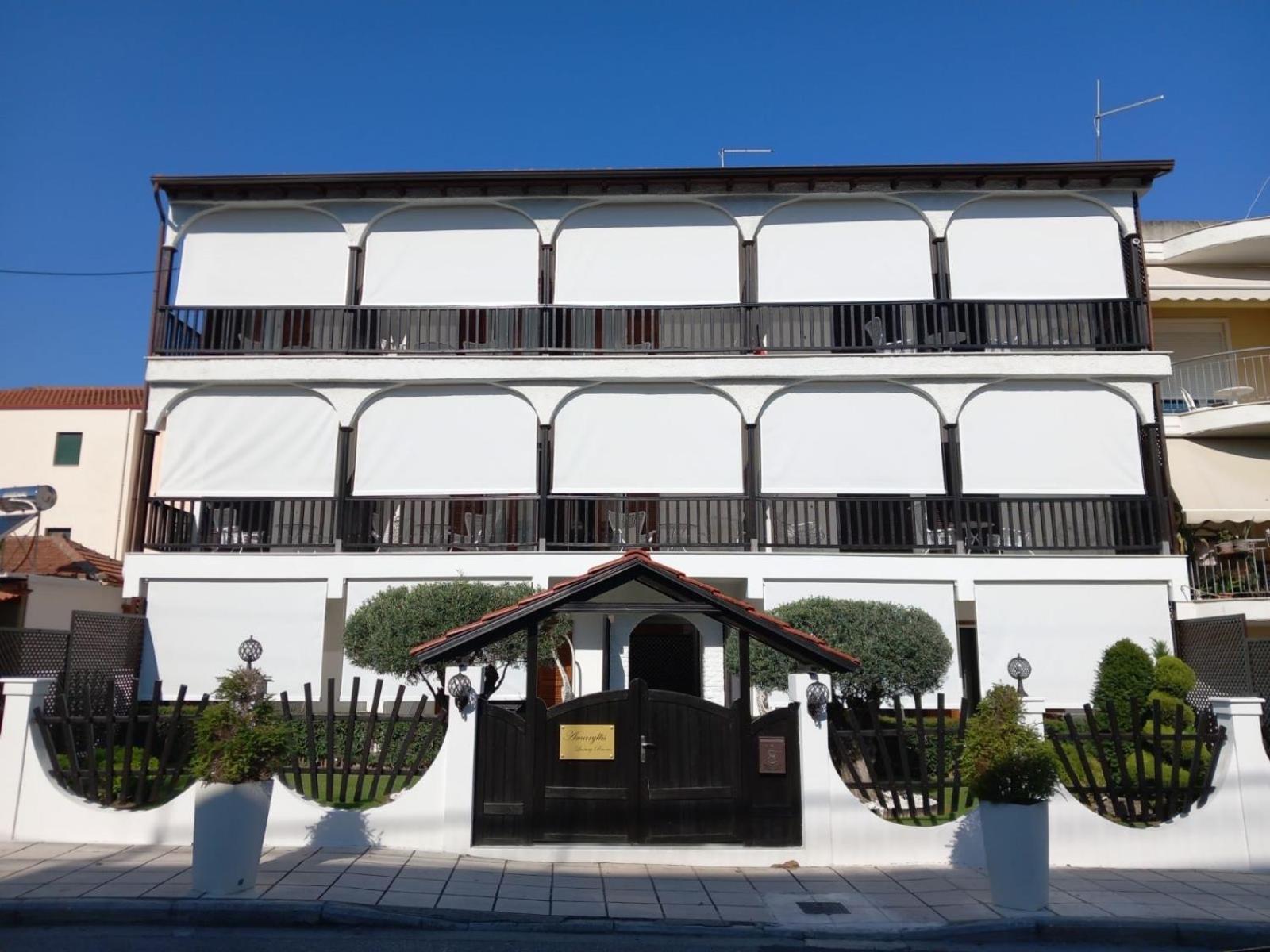 Amaryllis Luxury Rooms Platamonas Exterior photo