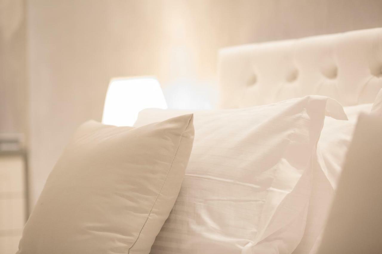Amaryllis Luxury Rooms Platamonas Exterior photo